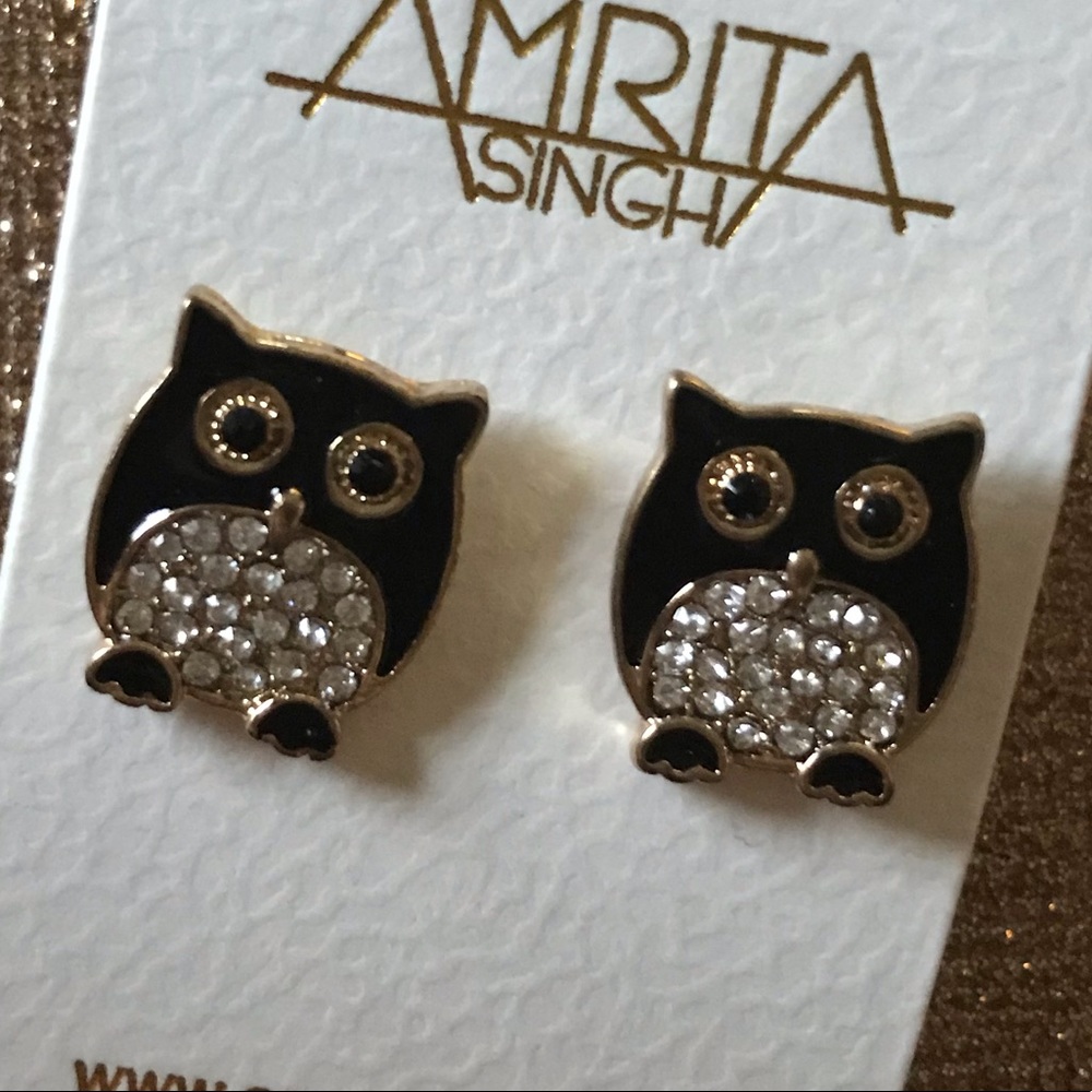 Amrita Singh | Cute Austrian Crystal Owl Stud Earrings 🦉